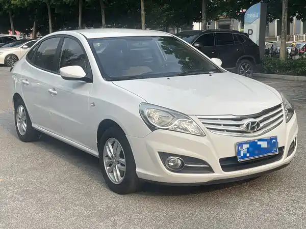 Hyundai Yuedong 2013
