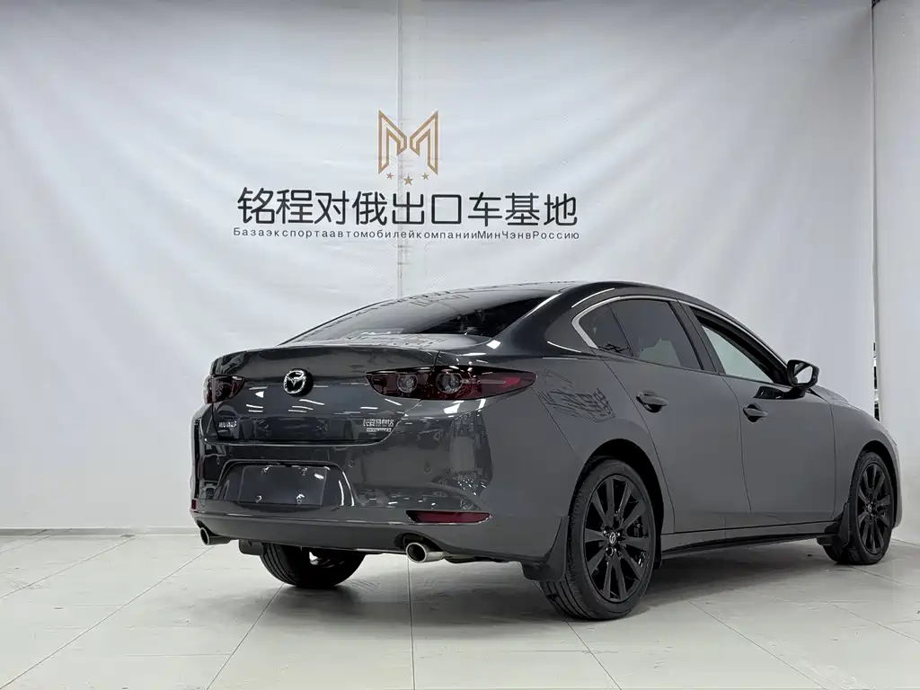 Mazda 3 Axela 2023