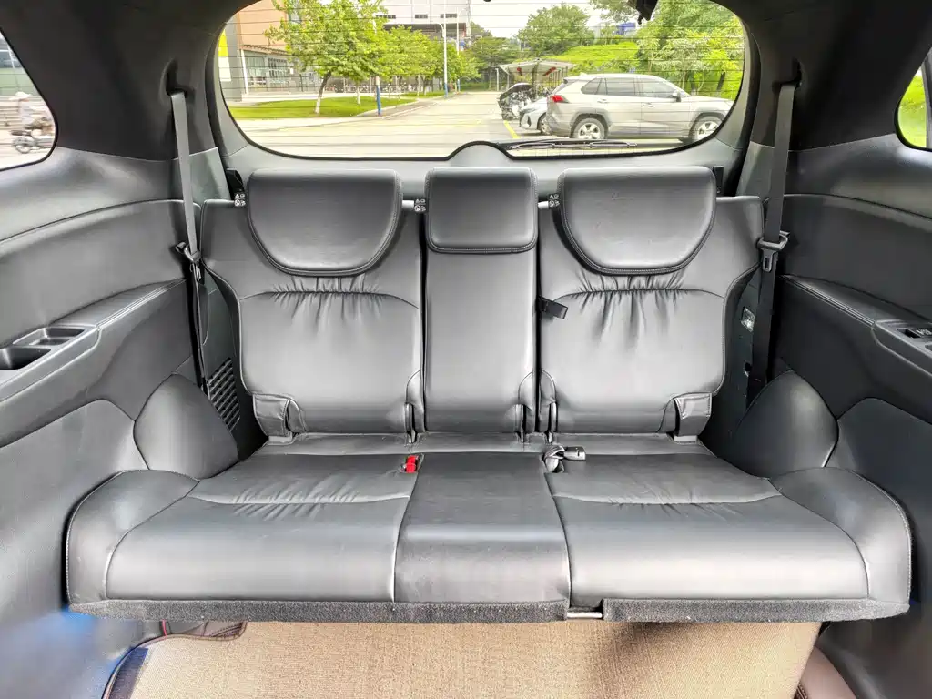 Honda Odyssey 2017 — фото 10