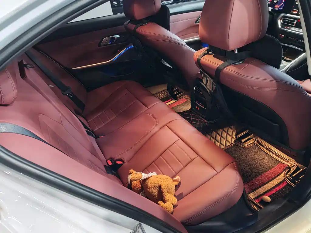 BMW 3 Series 2021
