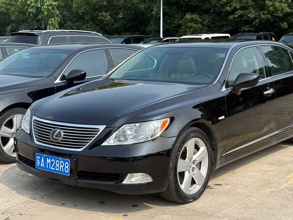 Lexus LS 2009