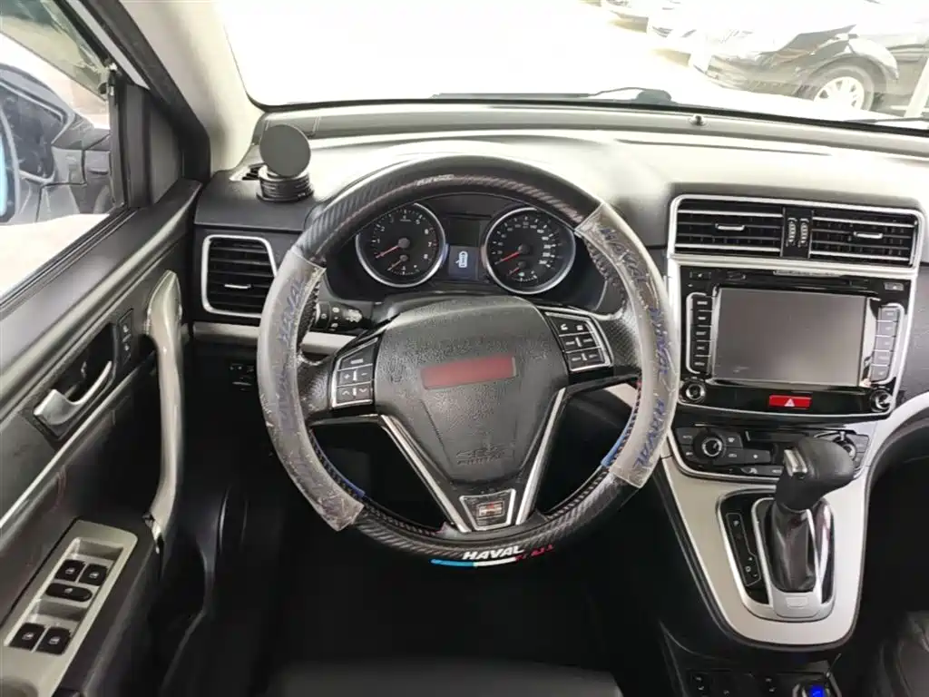 Haval H6 2015 — фото 11