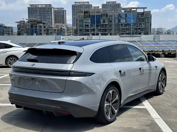 NIO ET5T 2024