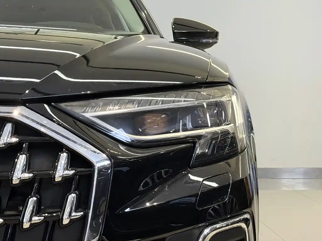 Audi A8 2023