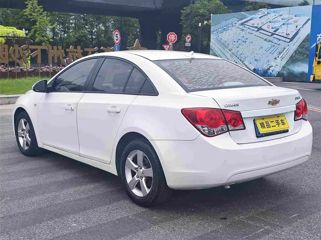 Chevrolet Cruze 2014