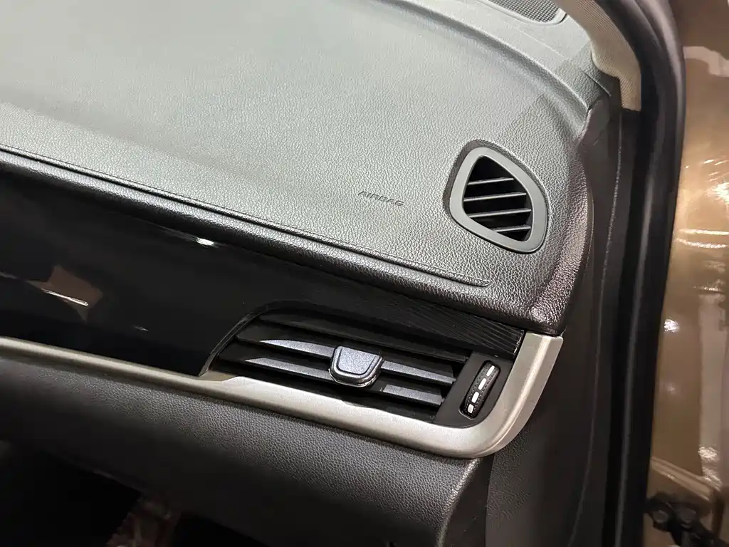 Buick Verano 2017 — фото 17