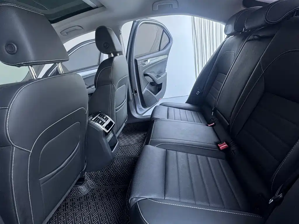 Skoda Speedy 2023 — фото 11