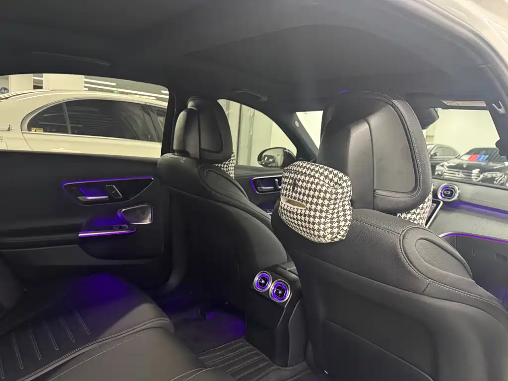 Mercedes-Benz C-Class 2022 — фото 10