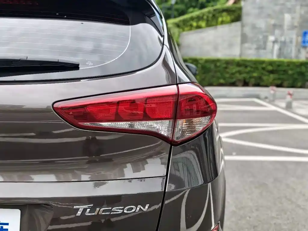 Hyundai Tucson 2015 — фото 33