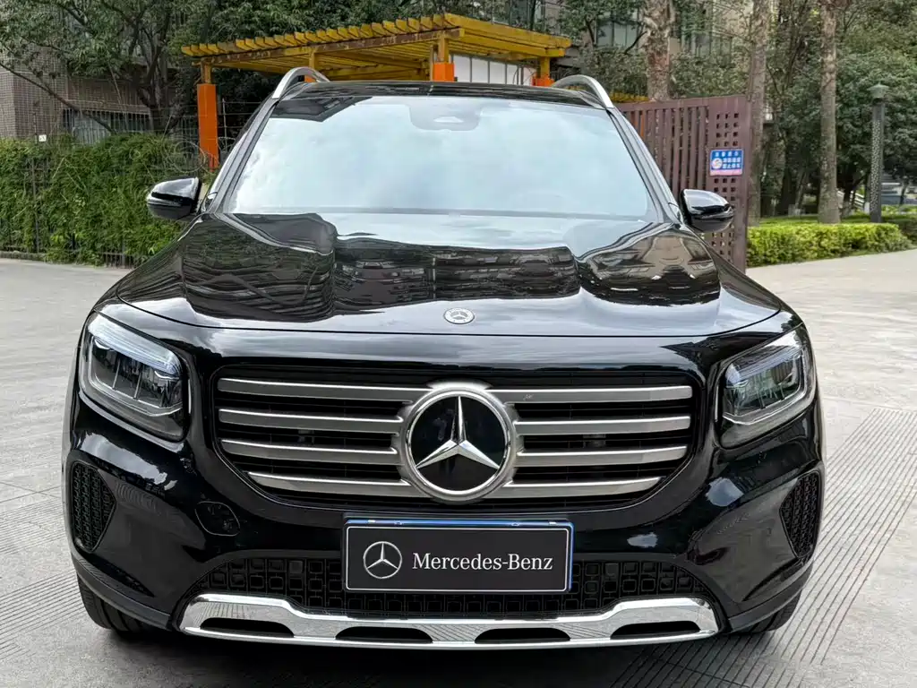 Mercedes-Benz GLB 2025