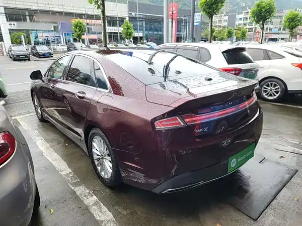 Lincoln MKZ 2017