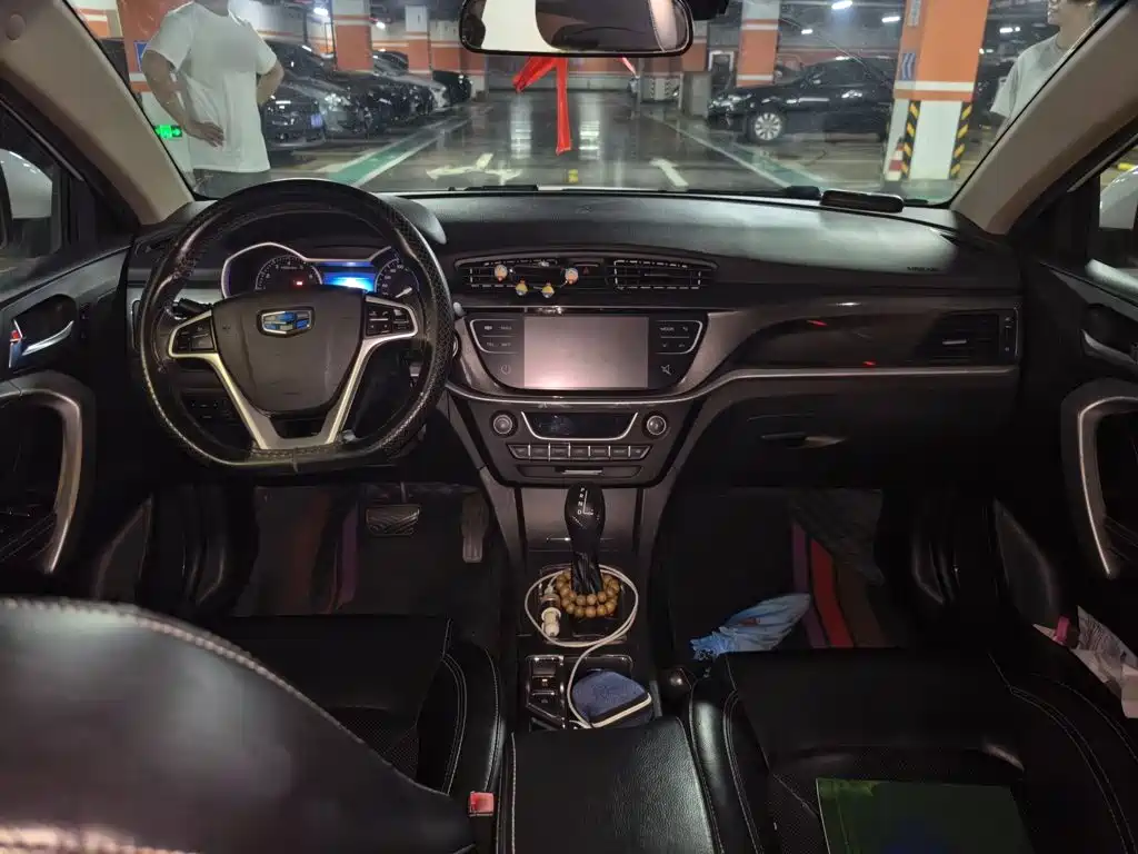 Geely Emgrand 2016
