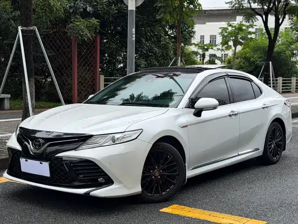 Toyota Camry 2018