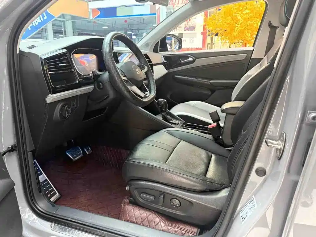 Jetta VS5 2022