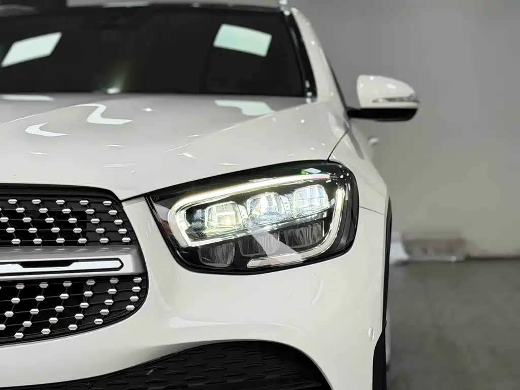 Mercedes-Benz GLC 2019 — фото 15