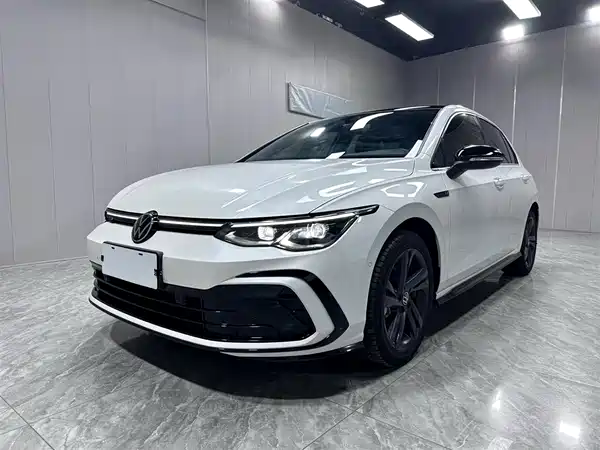 Volkswagen Golf 2022