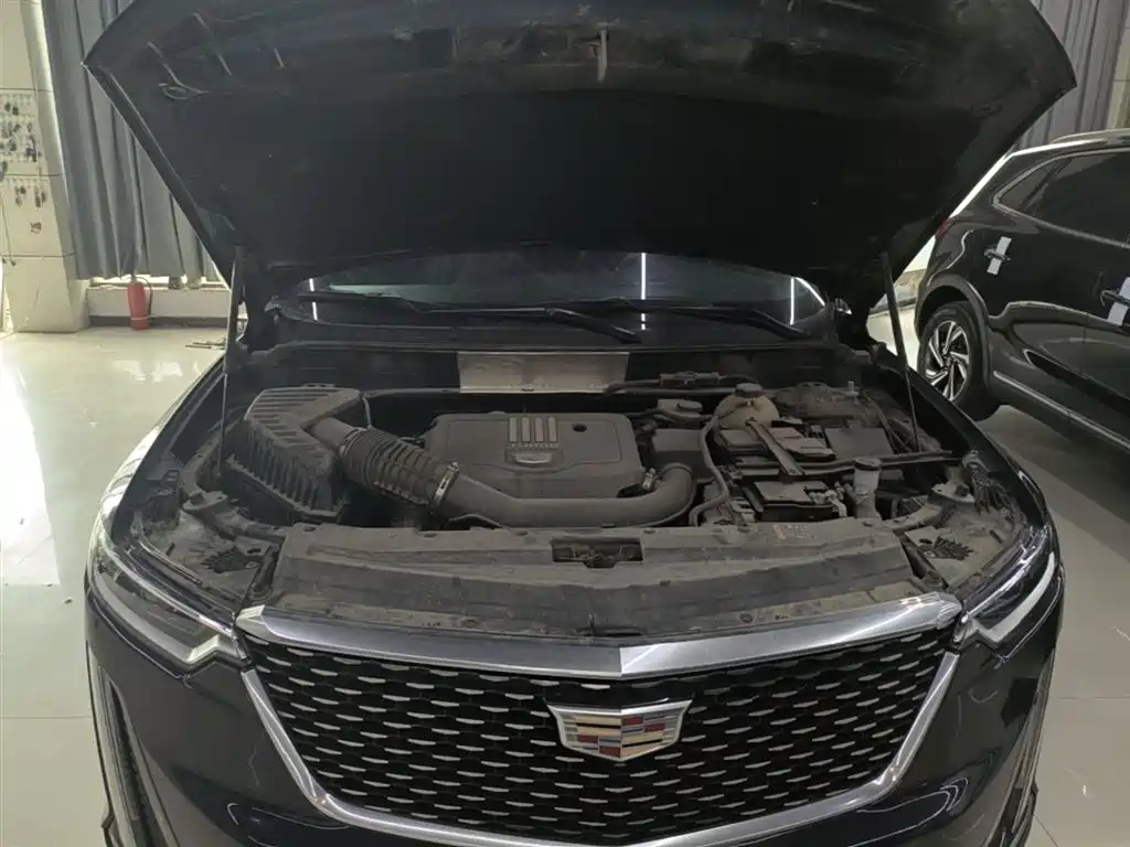 Cadillac XT6 2022 — фото 20