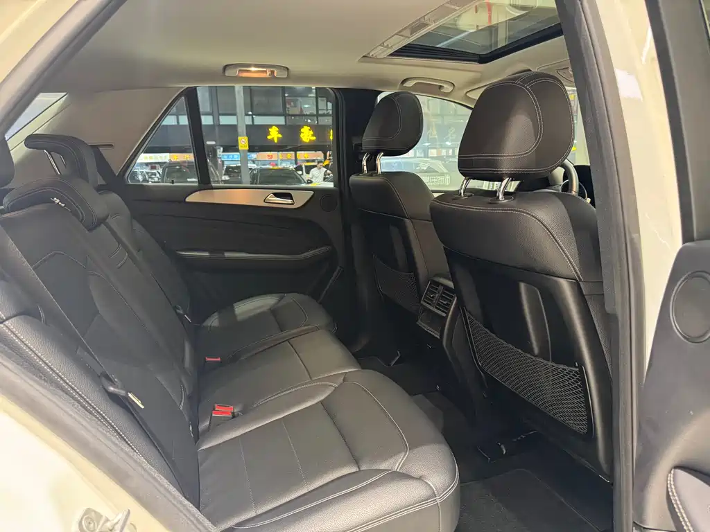 Mercedes-Benz M-Class 2015 — фото 15
