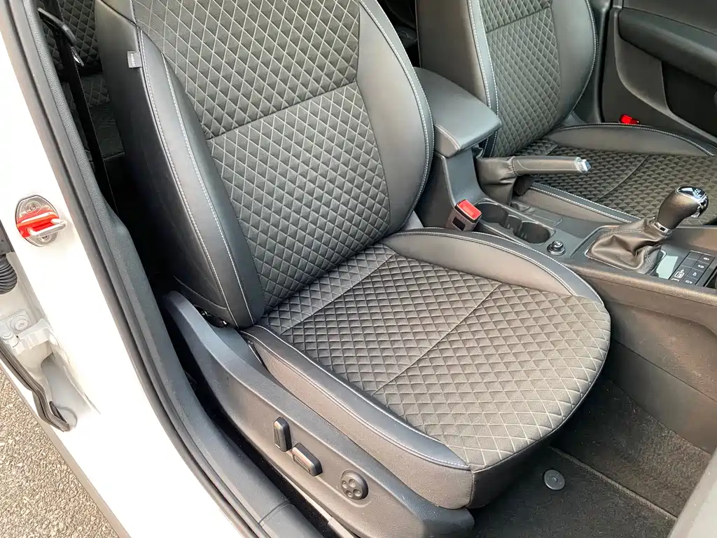 Skoda Octavia 2020 — фото 17