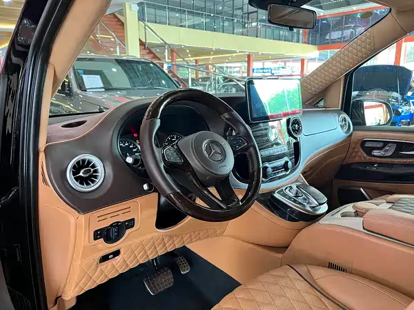Mercedes-Benz Vito 2021