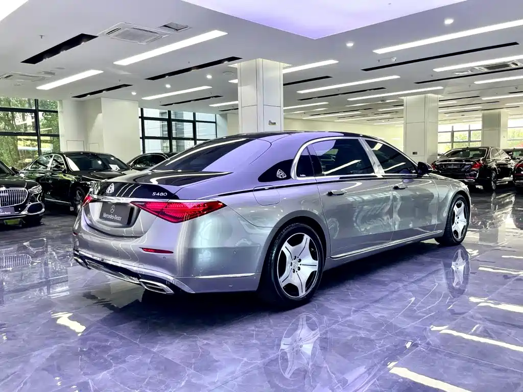 Mercedes-Benz Maybach S-Class 2023