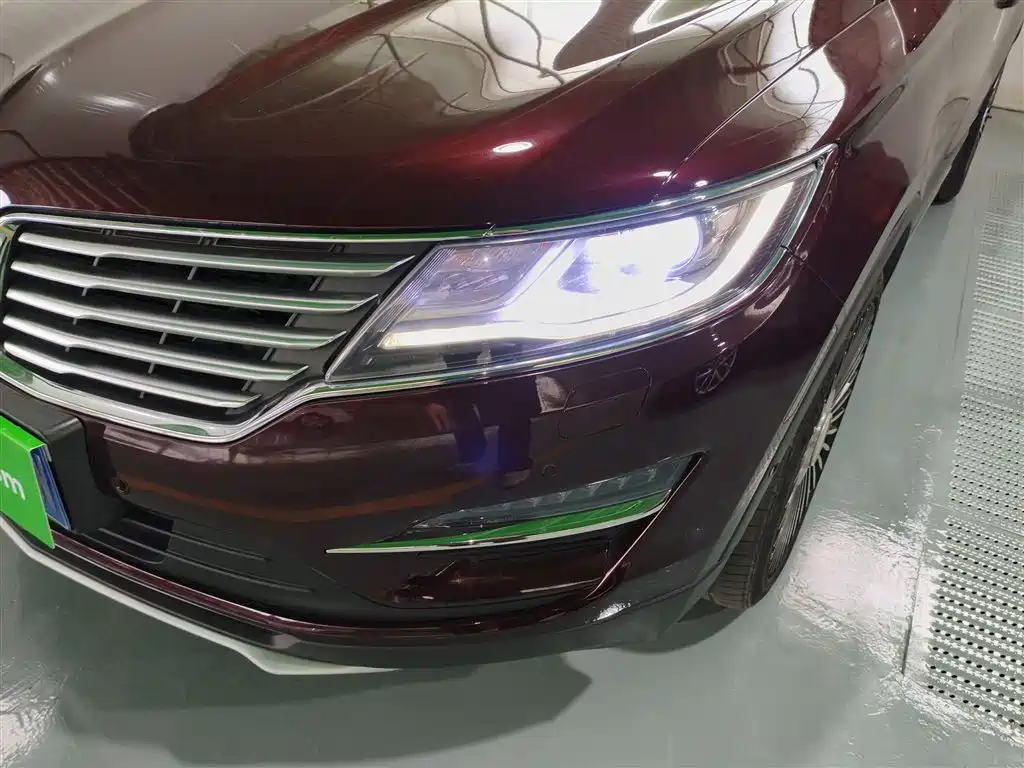 Lincoln MKC 2018 — фото 15