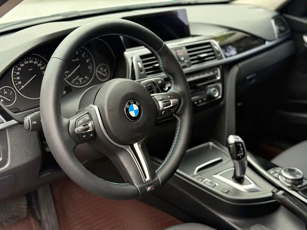 BMW 3 Series 2016