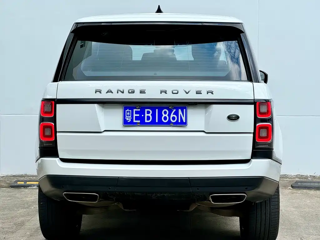 Land Rover Range Rover 2018 — фото 14