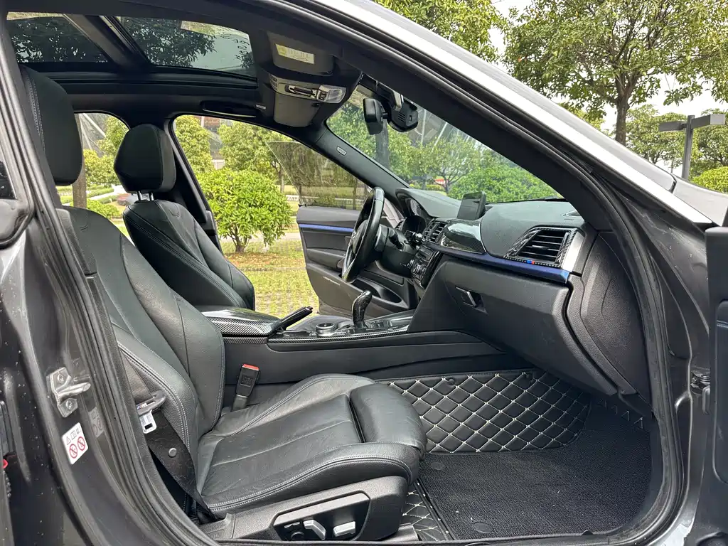 BMW 3 Series GT 2018