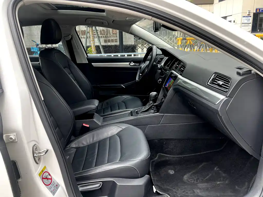 Volkswagen Lamando 2015
