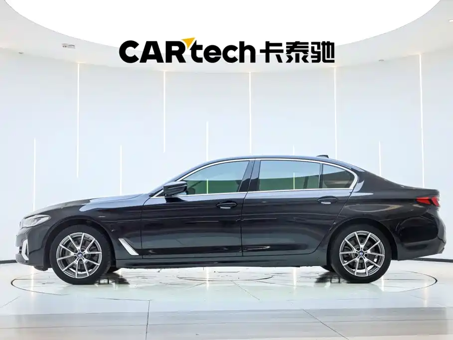 BMW 5 Series 2022