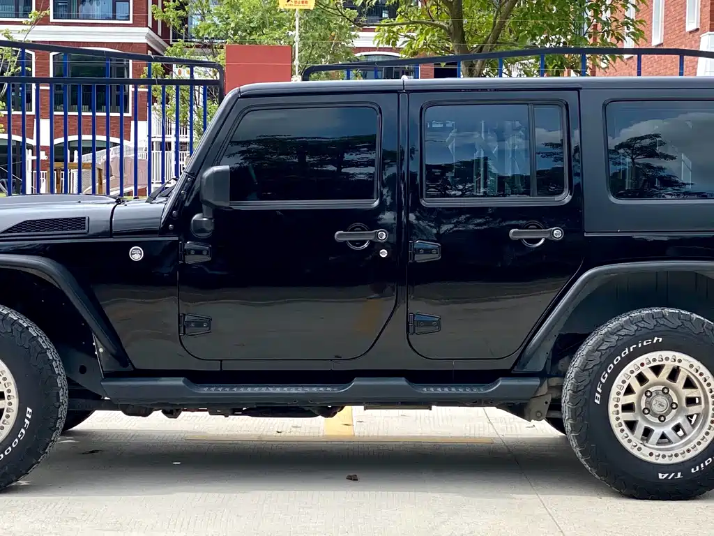 Jeep Wrangler 2016 — фото 5