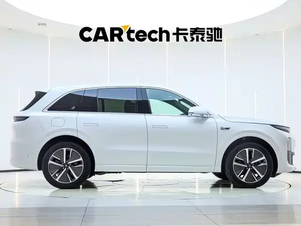 Li Auto L6 2024
