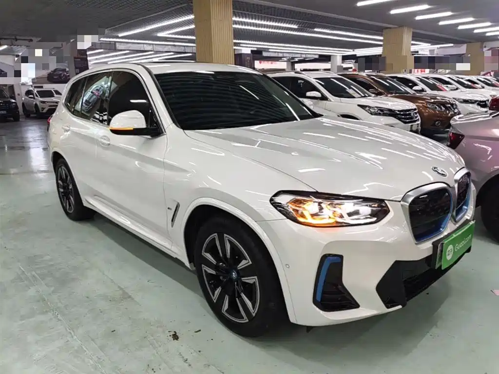 BMW iX3 2022 — фото 4