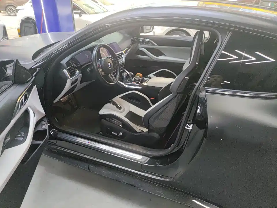 BMW M4 2021