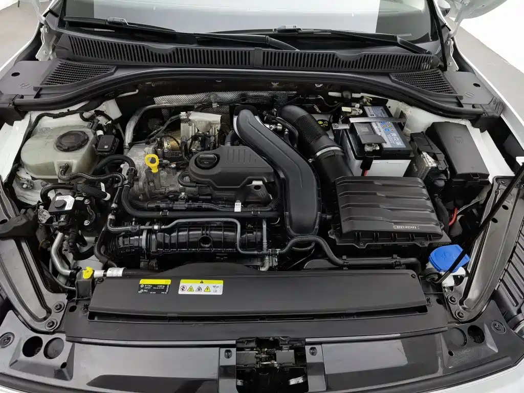 Volkswagen Sagitar 2023