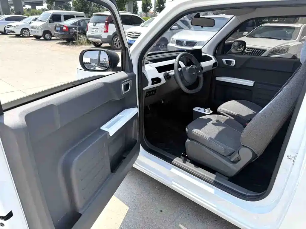 Geely Galaxy Panda 2024