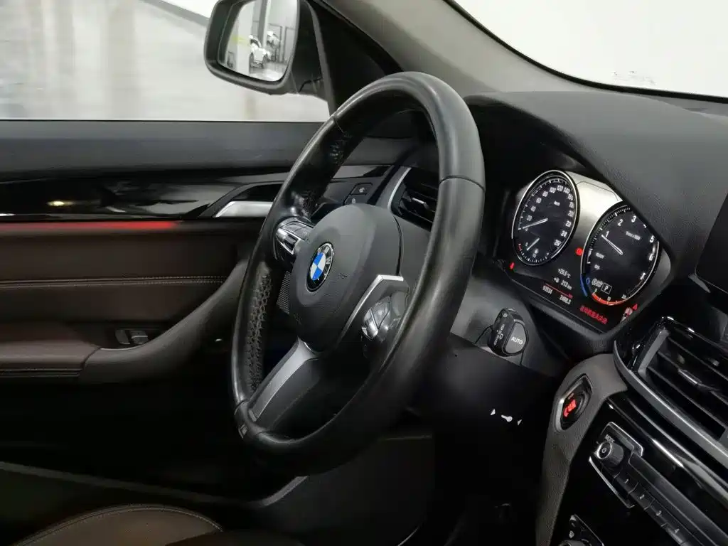 BMW X1 2021 — фото 22