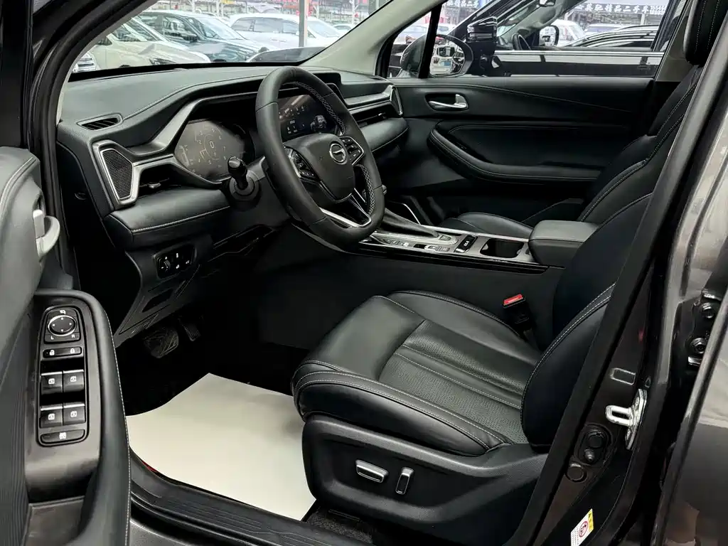 GAC Trumpchi GS4 2022 — фото 12