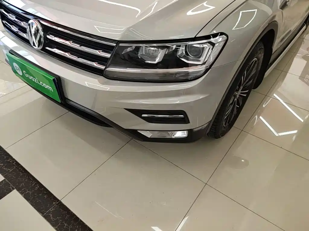 Volkswagen Tiguan L 2019 — фото 18