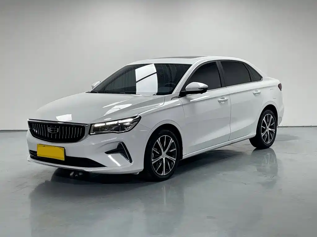 Geely Emgrand 2023