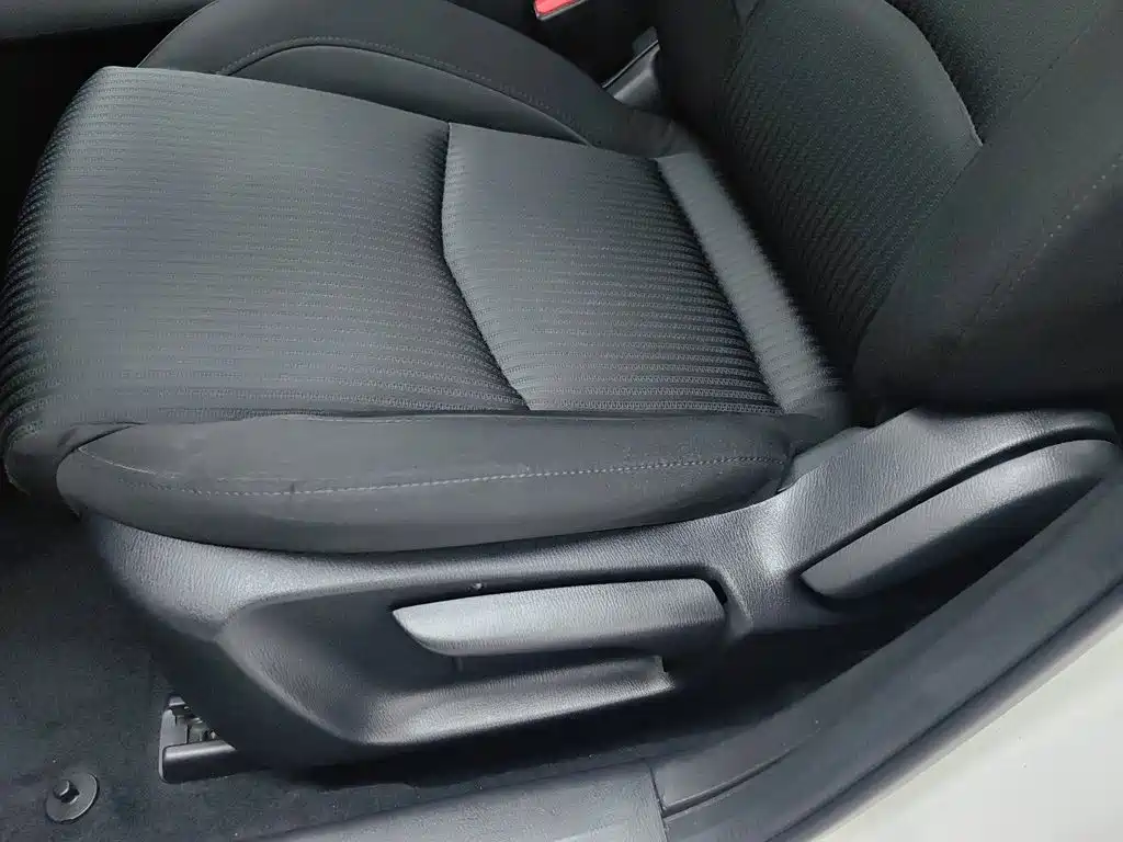 Mazda 3 Axela 2016 — фото 20