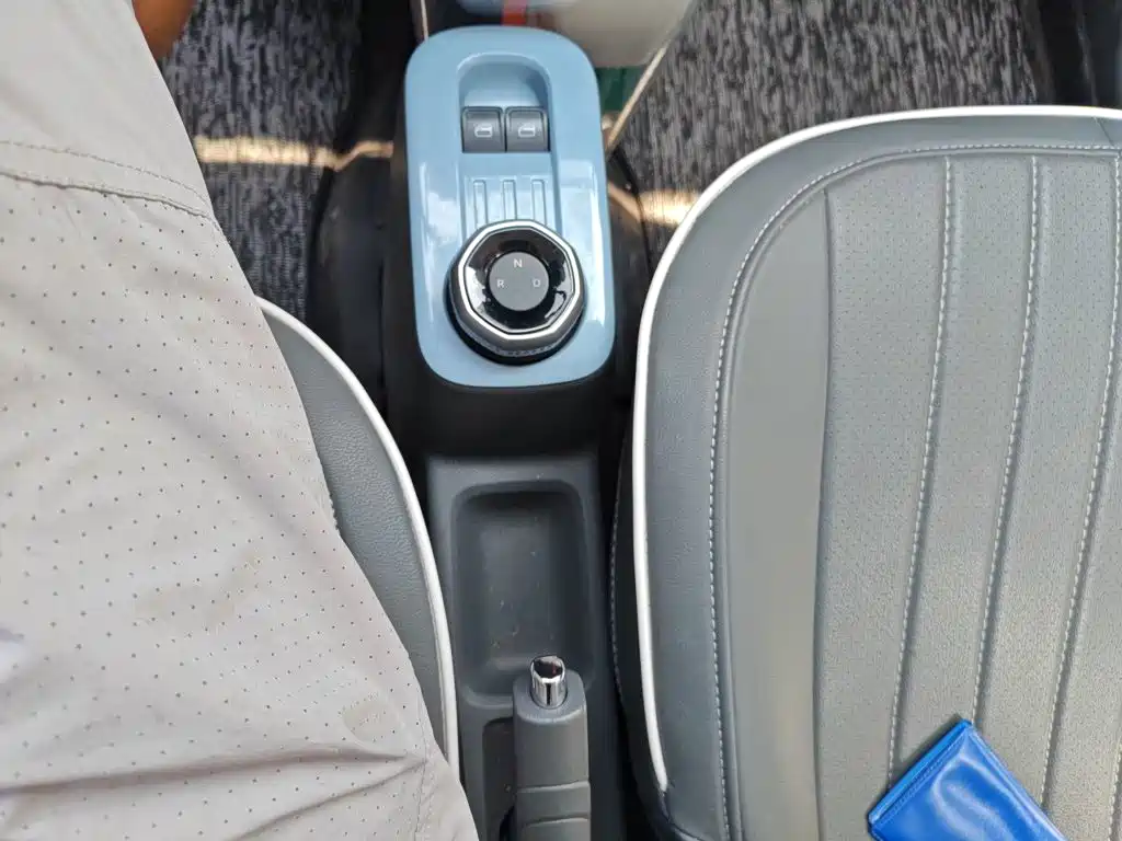 Geely Galaxy Panda 2024 — фото 10