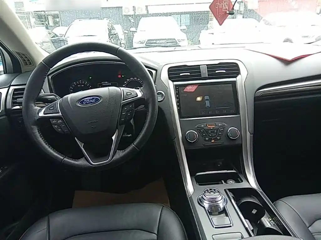 Ford Mondeo 2018 — фото 11