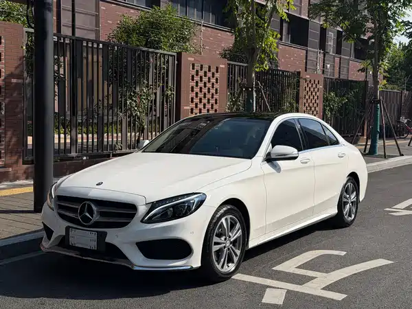 Mercedes-Benz C-Class 2017