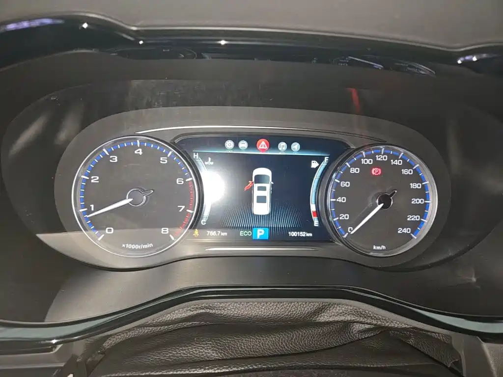 GAC Trumpchi M8 2019 — фото 12