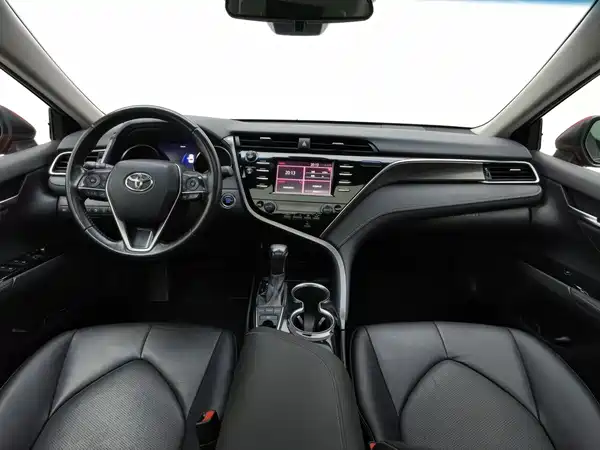 Toyota Camry 2018