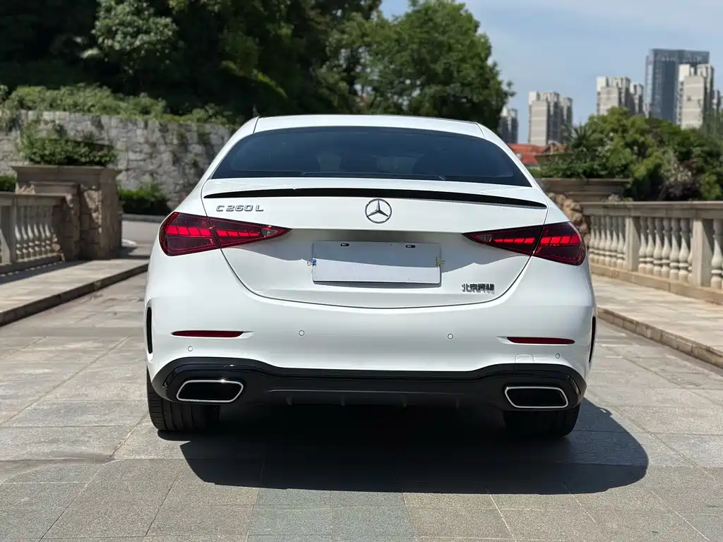 Mercedes-Benz C-Class 2023 — фото 17
