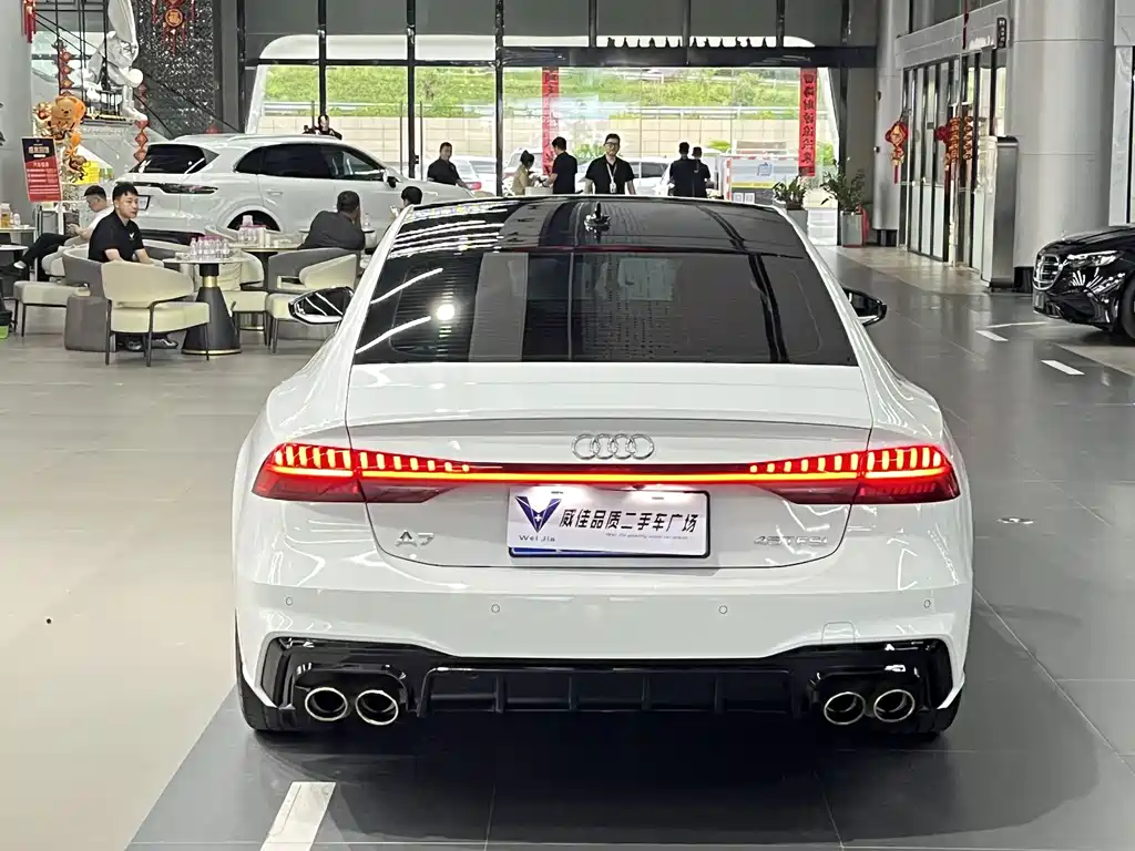 Audi A7 2023 — фото 8