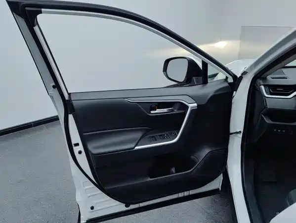 Toyota RAV4 2022